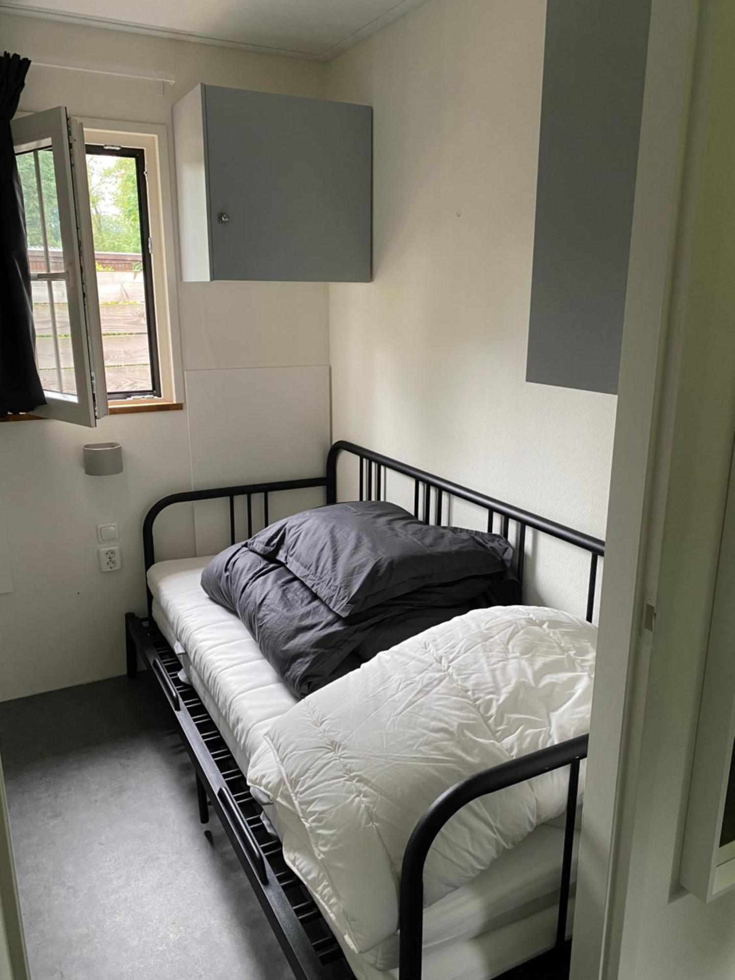 Prachtig ruim chalet op privacyvolle locatie Ermelo Exterior foto